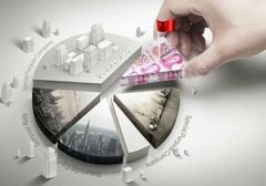 選擇方向的關(guān)鍵路口，到底是向上噴射還是回到箱體中震蕩